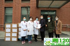 关怀一线女医护 玫琳凯追加捐赠百万