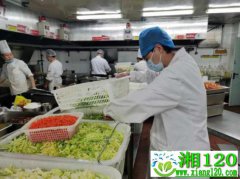 抗击疫情：营养科的抗“疫”时间