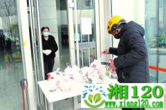 提供公筷公勺 餐馆严格分餐制